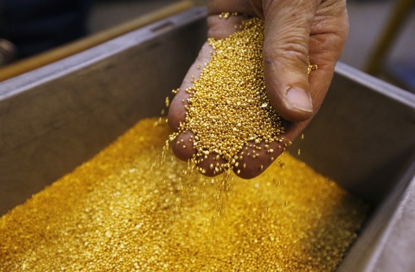 14 karat gold value per gram, difference in gold karats, what do karats mean in gold, what is carat in gold, In Uganda, Tanzania, South Africa